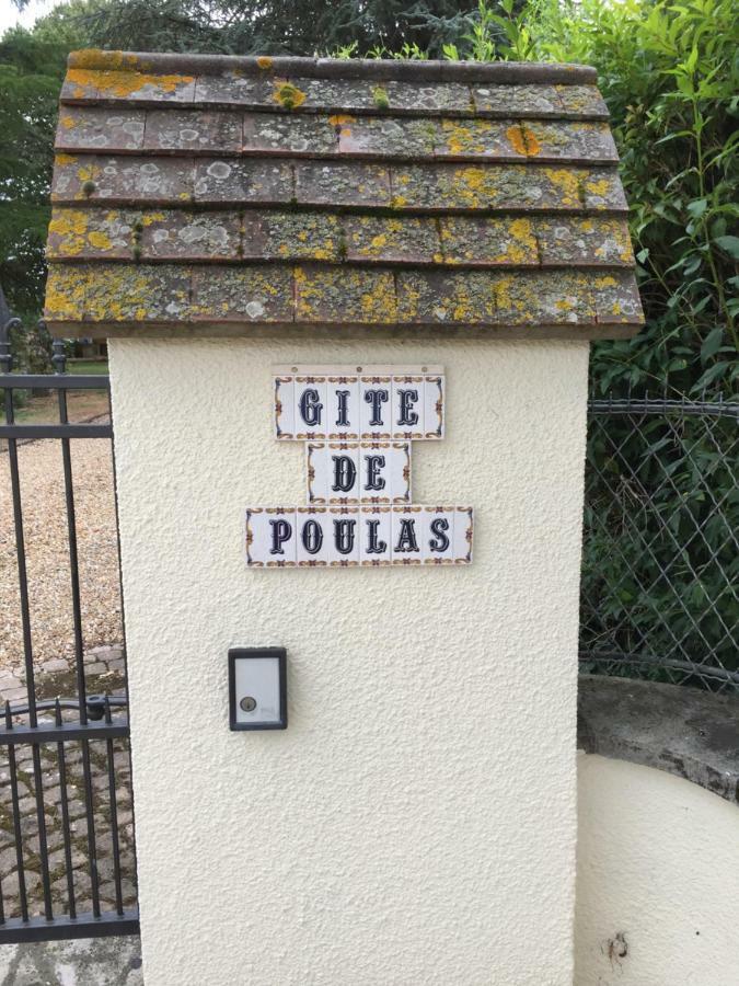 Gite De Poulas Couffy Eksteriør billede